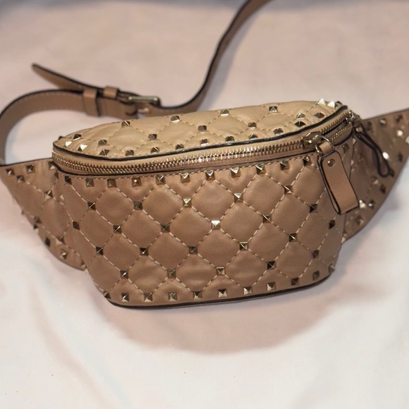 VALENTINO GARAVANI PYRAMID STUD BELT BAG / FANNY PACK - Picture 5 of 15